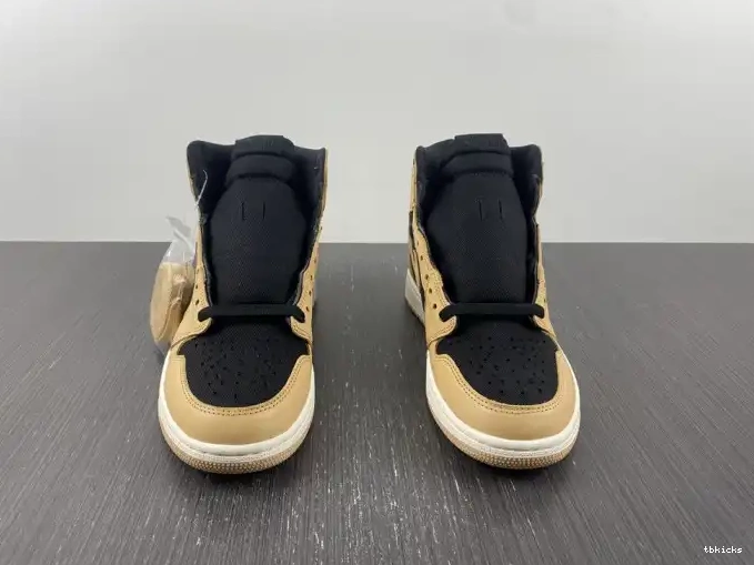 Reps TB OG Air High 555088-202 1 Heirloom Jordan 0516